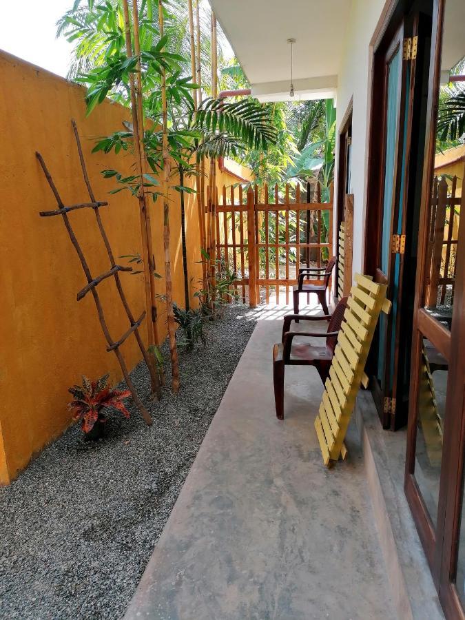 Tiger Villa Midigama East Exterior photo